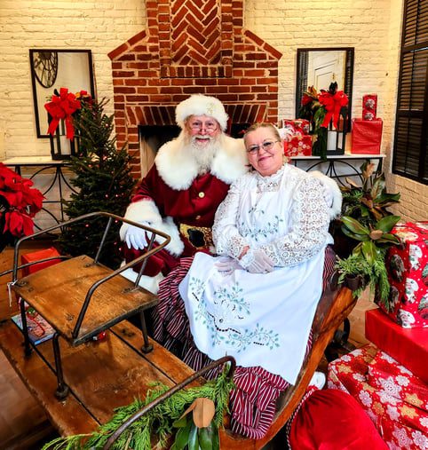 Santa and Mrs. Claus -- Ken Ray and his wife